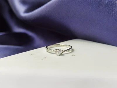 แหวนเพชร Adeline Halo