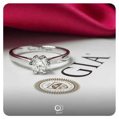 แหวนเพชร Noelle Solitaire