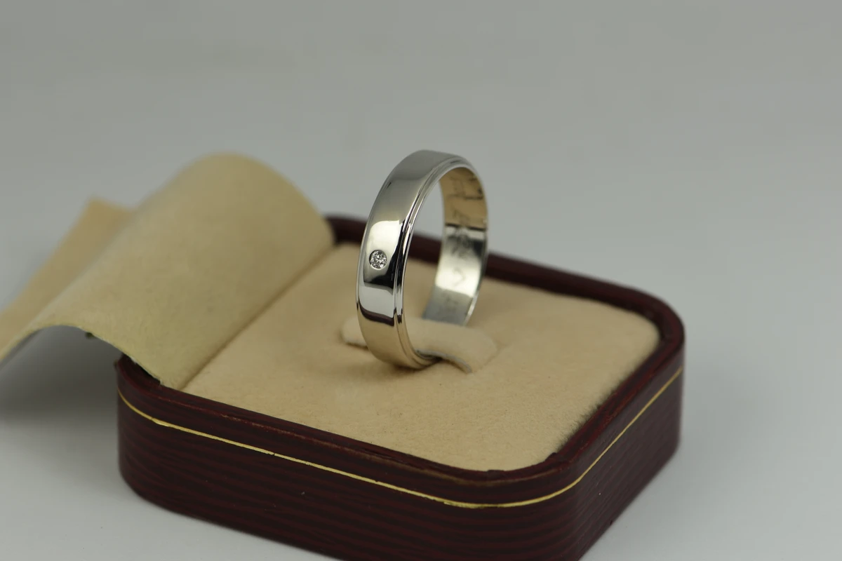Wren Solitaire — Real piece