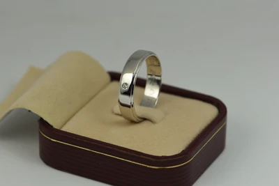 แหวนเพชร Wren Solitaire