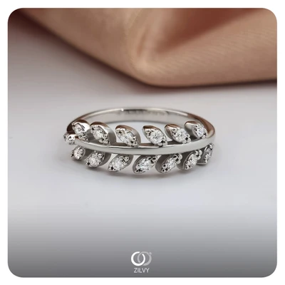 แหวนเพชร Brielle Eternity