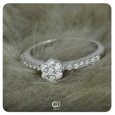 แหวนเพชร Elia Cluster