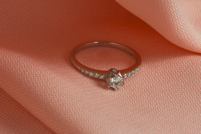 แหวนเพชร Luna Duo