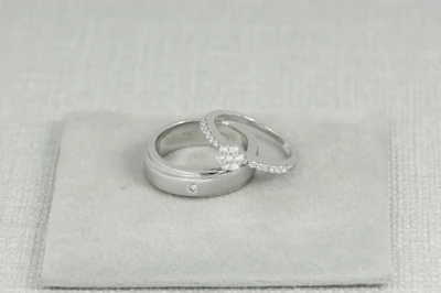 แหวนเพชร Aurora Cluster