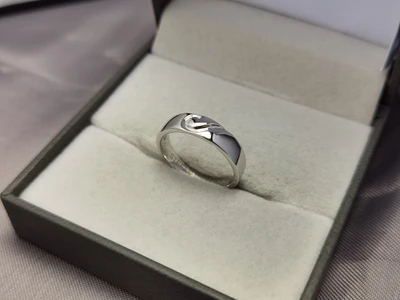 แหวนเพชร Tatiana Band