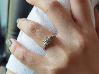 แหวนเพชร Nadia Halo