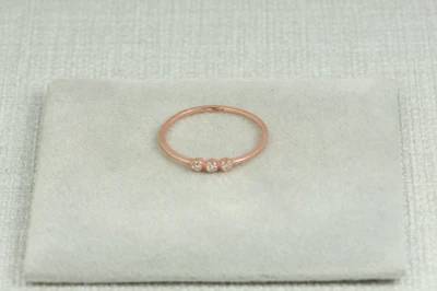 แหวนเพชร Yvette Trinity