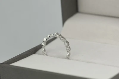 แหวนเพชร Zinnia Band