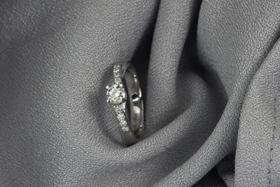 แหวนเพชร Reign Duo