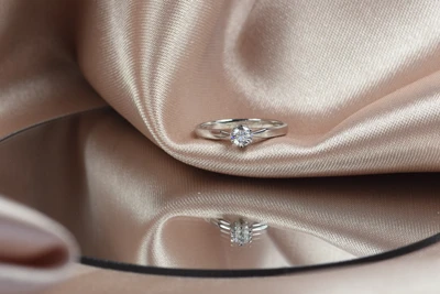 แหวนเพชร Phoebe Duo