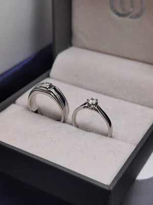 แหวนเพชร Elodie Solitaire