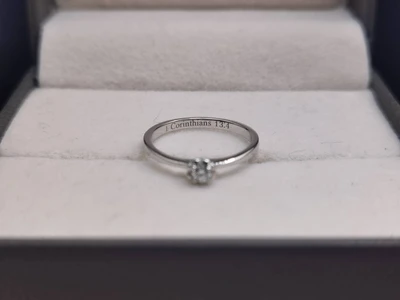 แหวนเพชร Liana Solitaire