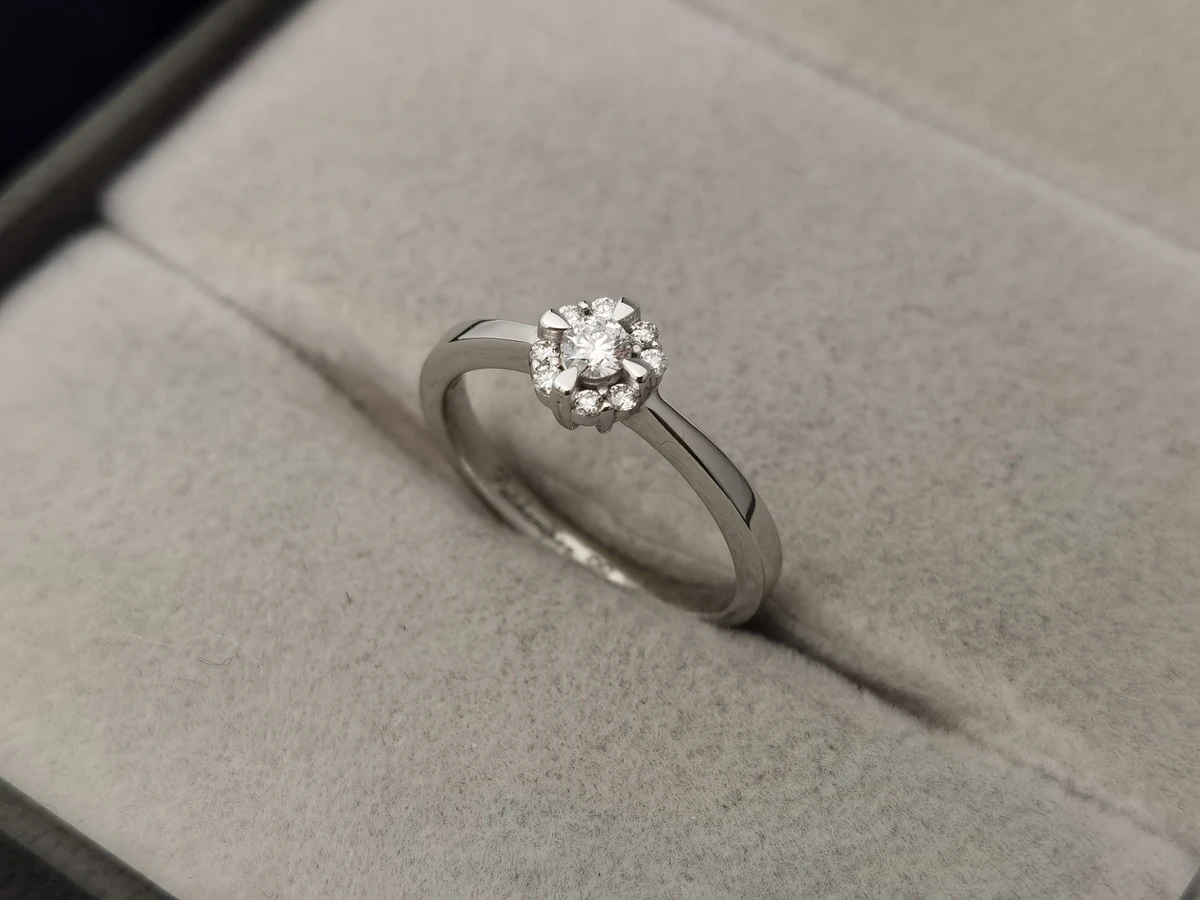 Juliet Cluster — Real piece